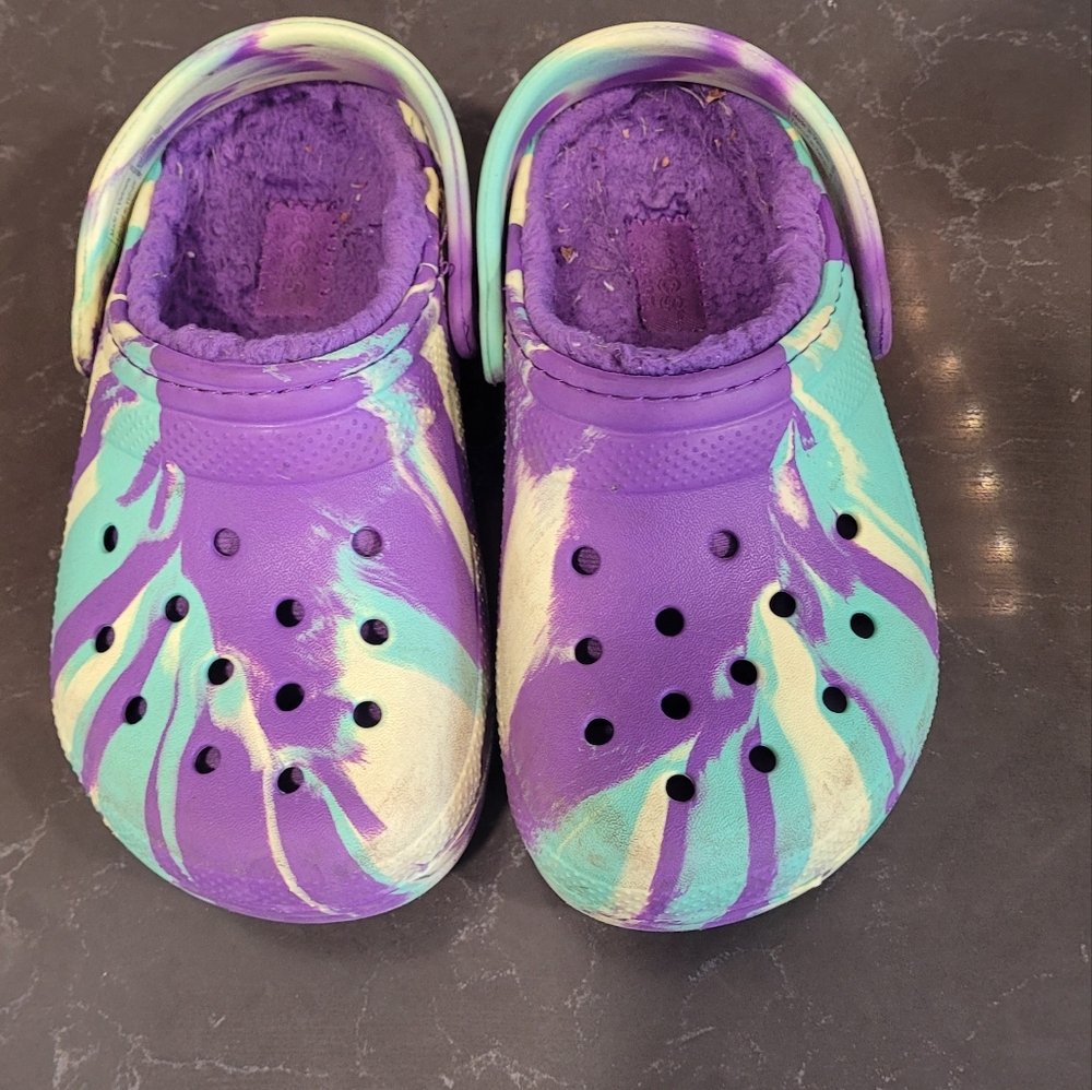 Kids fleece lined Crocs
